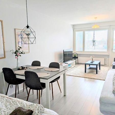 40-Apartment In Kemi City Center , Balcony And Free Parking Extérieur photo
